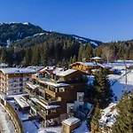 Kitzbueheler Alpenlodge A3 * Mittersill
